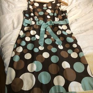 Polka dot dress with sash. Brown, turquoise, white. Size 10.